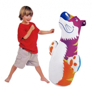 ตุ๊กตาล้มลุก ฝึกชกมวย