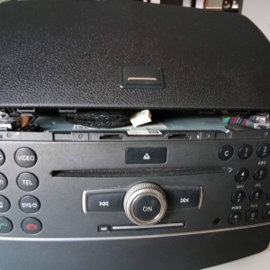 จอเนวิเกเตอร์BENZ W204