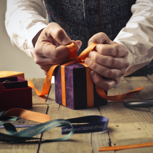 สร้างมิตรภาพและความสัมพันธ์ให้น่าจดจำด้วย “ของขวัญ” สื่อแทนใจ