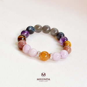 เสน่ห์ของหญิงอันเป็นที่รัก ผู้มีความสุขบนทรัพย์อันมั่งคั่ง