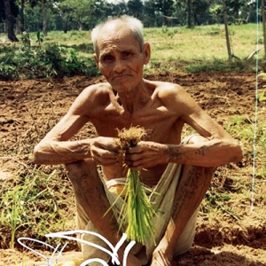 บทสวดมนต์ คำนมัสการ ตั้งอธิษฐานขอพร หลวงปู่สรวง