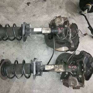 โช๊คหน้าพร้อมสปริงBENZ W204