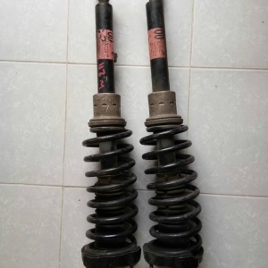 โช๊คหน้าBENZ W211