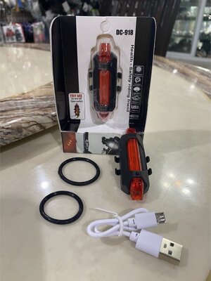 ไฟท้าย USB 5 ดวง 4 โหมด