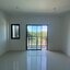 For Sales : Chaofah, 3-Storey Commercial Building, 3 Bedrooms 4 Bathrooms