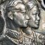เหรียญพระราชทาน (เหรียญไหม)เหรียญสองพระองค์ ในหลวงรัชกาลที่ 9 คู่พระราชินี หลังพระปรมาภิไธยย่อ ภปร. คู่ สก. ปี 2535 เนื้อเงิน(ผิวเดิมติดรุ้งสวย) สภาพสวยผิวเดิมๆเก่าเก็บอย่างดีพร้อมกล่องบรรจุเดิมครบ(เหรียญยอดนิยม หายากพบเจอน้อยมากในปัจจุบัน)