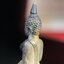 พระพุทธโสธร(หลวงพ่อโสธร) รุ่นสร้างอุโบสถ ปี2539 เนื้อเงินทรายนวลขัดเงาบางส่วน ลอยองค์พิมพ์ใหญ่ สภาพสวยกล่องบรรจุเดิมครบสมบูรณ์(งานแพรนด้า จิวเวลรี่)สวยงดงาม(เนื้อเงินผิวเดิมรุ้งสวยสวย องค์หมายเลขสวย ๒๒๒๒๕)