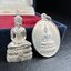 พระวาสนะเวศม์ พร้อมเหรียญ ชุดกรรมการ เนื้อเงิน(หายากพบเจอน้อย) สร้างในโอกาสสมเด็จย่าทรงเปิดสถานสงเคราะห์คนชรา 8 พฤษภาคม ปี 2530 กรมประชาสงเคราะห์จัดสร้าง พิธีปลุกเสก วัดบวรนิเวศวิหาร
