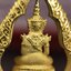 พระแก้วมรกต ภปร.(รุ่นแรก) ปี2545 รุ่นฉลองกรุงรัตนโกสินทร์ครบ 220 ปี พิมพ์ลอยองค์ทรงหยดน้ำ เนื้อทองคำบริสุทธิ์ 96.5%(11 กรัม) ขนาด 18*27 มม. พร้อมกล่องเดิมสวยครบสมบูรณ์(องค์หมายเลข ๙๙)(หมายเลขมงคลเจริญก้าวหน้าในทุกๆด้าน)สุดยอดมงคลแผ่นดินที่ควรเก็บรักษา