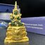 พระแก้วมรกต ภปร. จัดสร้างโดย รพ.ภูมิพลฯ ปี2547 ลอยองค์ขนาดหน้าตัก 1/2 นิ้ว เนื้อเรซิ่นหุ้มทองคำ99.99 งดงามทรงคุณค่าอีกหนึ่งรุ่นยอดนิยม หายาก