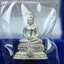 พระชัยวัฒน์พุทธสิหิงค์ ภปร. รุ่นสร้างหอพระธรรมศาสตร์ ปี2542 เนื้อเงิน(ผิวเดิม ซีนซองเดิม กล่องครบสวยสมบูรณ์) มหาพิธี 3วาระอันยิ่งใหญ่(ตอกโค๊ตและหมายเลข)1ใน 10000 องค์