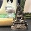 พระพุทธชินราช(จำลอง) ภปร 84 พรรษา เนื้อบรอนซ์รมดำซาติน พิมพ์กลางขนาดหน้าตัก 1/2 นิ้ว (พระราชทานมวลสาร จิตรลดาและเส้นพระเจ้า(เส้นผม))