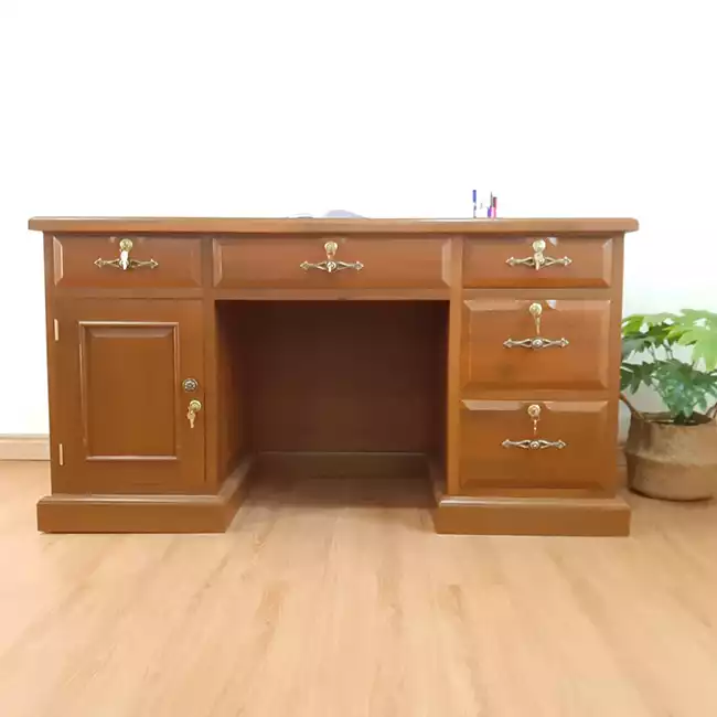 โต๊ะทำงานเสริมฮวงจุ้ยไม้สัก ร่นหน้าลูกฟัก